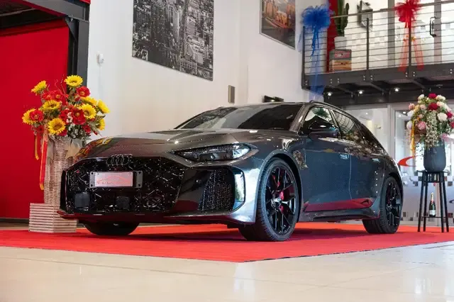 Audi RS5
