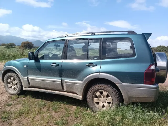 Mitsubishi Pajero (2000-2007)