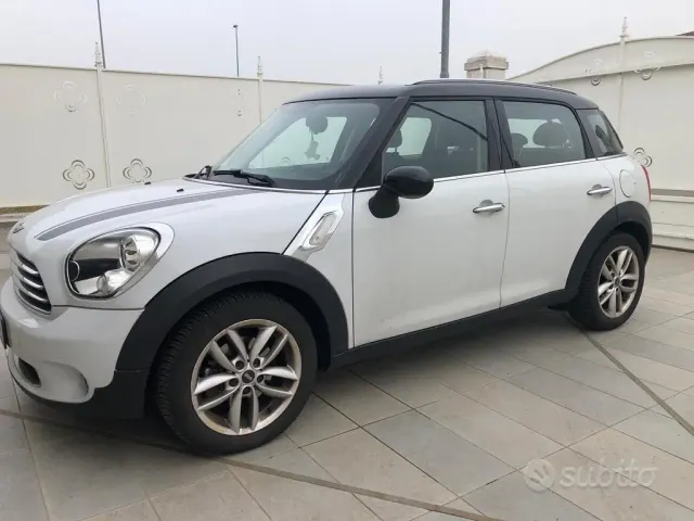 MINI Mini Countrym.(R60)