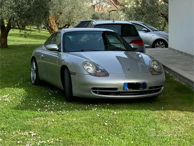 Porsche 911 (996)