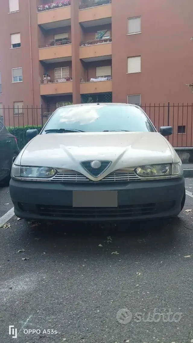 Alfa Romeo 145