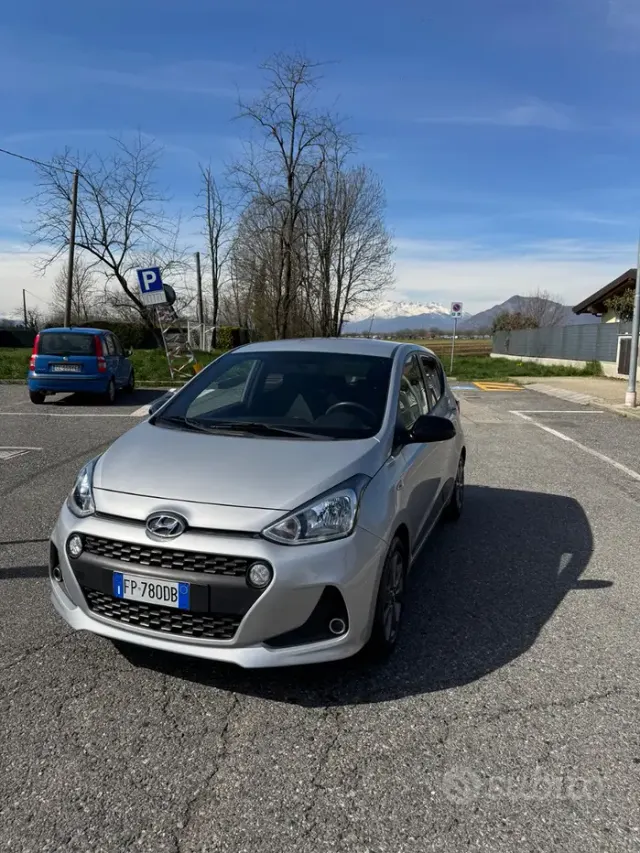 Hyundai i10 2ª serie