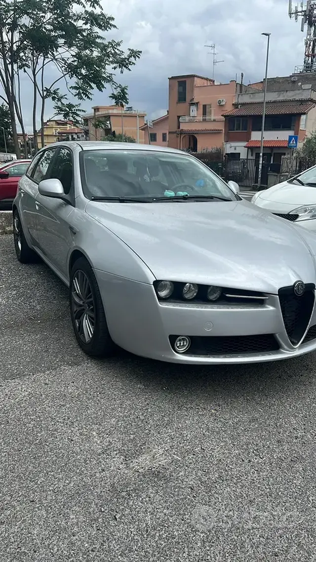 Alfa Romeo 159
