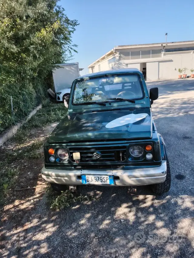 Suzuki Samurai
