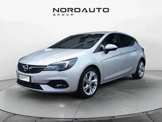 Opel Astra 5ª serie