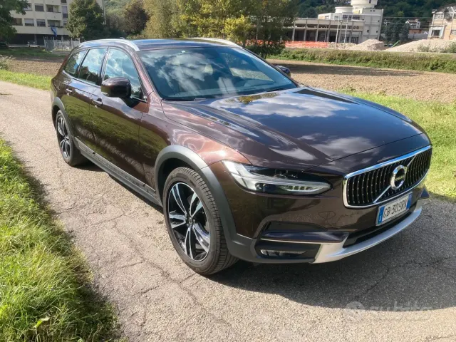 Volvo V90 CC (2016-2024)