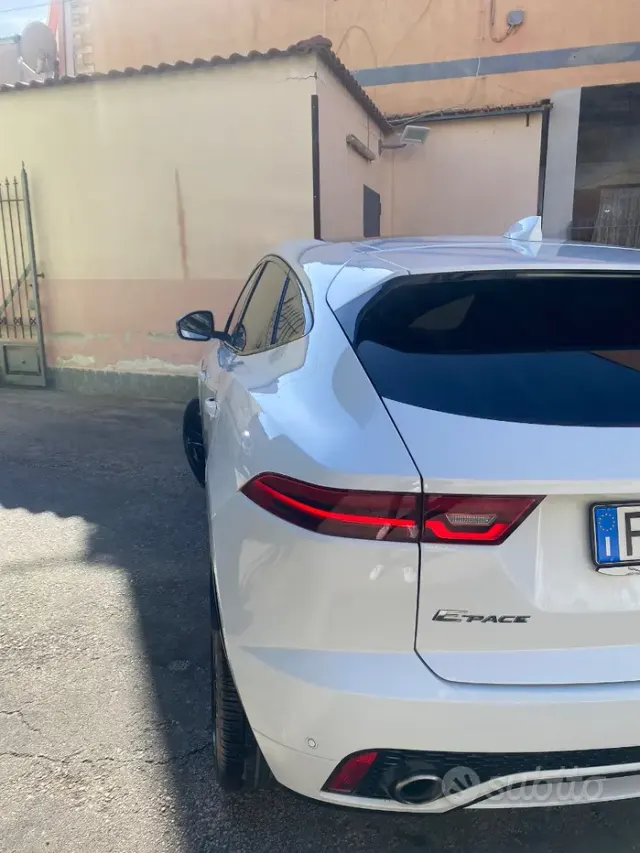 Jaguar E-Pace (X540)