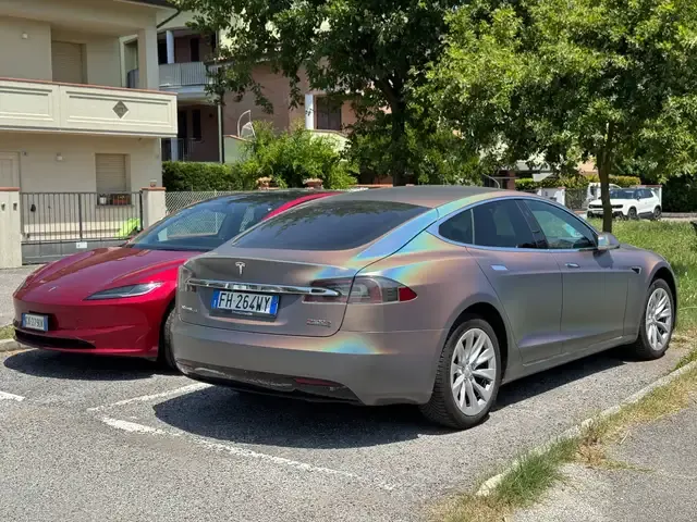 Tesla Model S