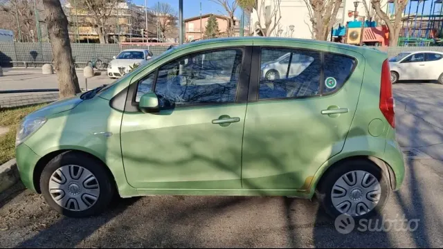 Opel Agila 2ª serie