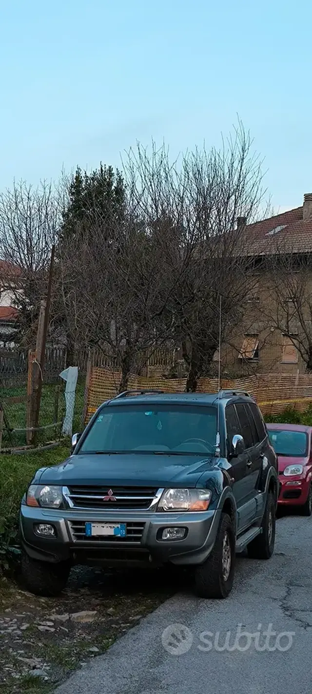 Mitsubishi Pajero (2000-2007)