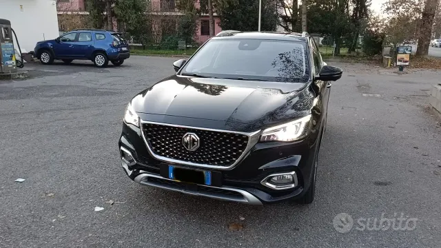 MG HS (2022-->)