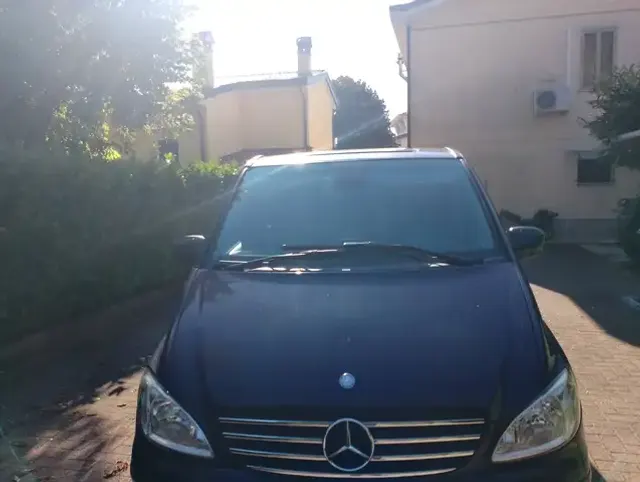 Mercedes-Benz Viano