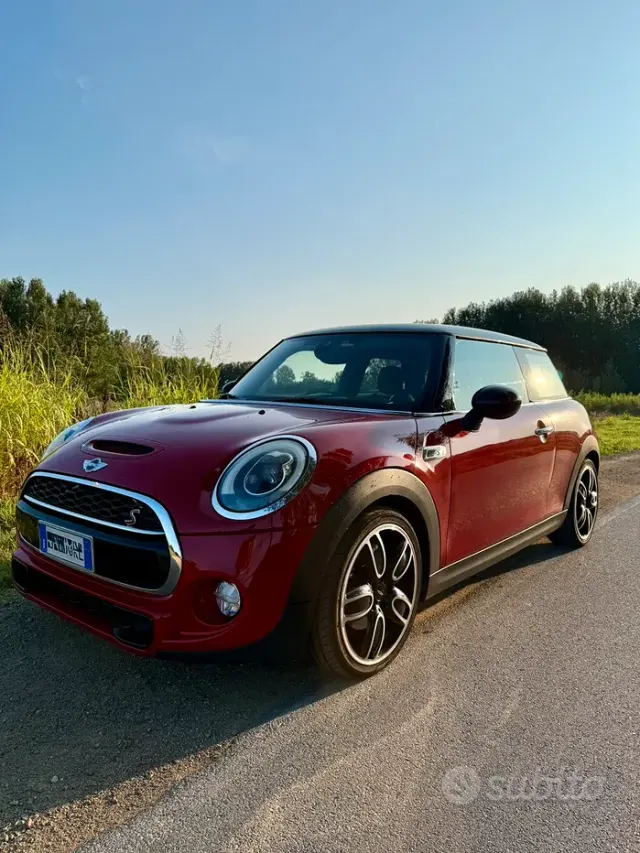 MINI Mini 4ª serie (F56)
