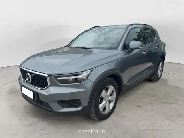 Volvo XC40 (2017-->)