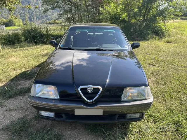 Alfa Romeo 164