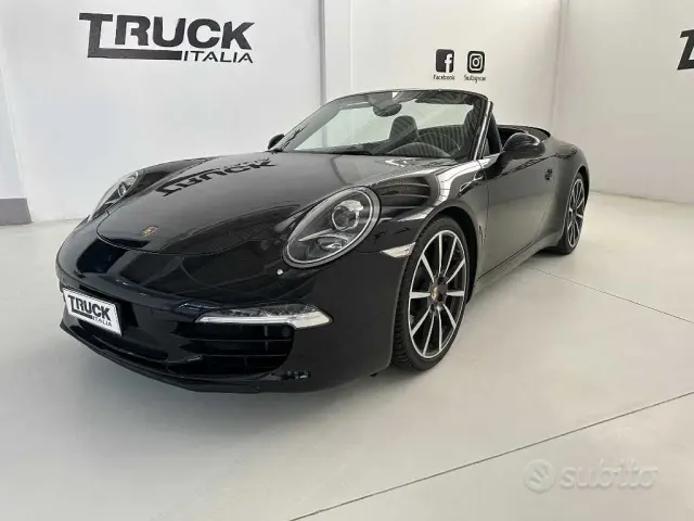 Porsche 911 (992)