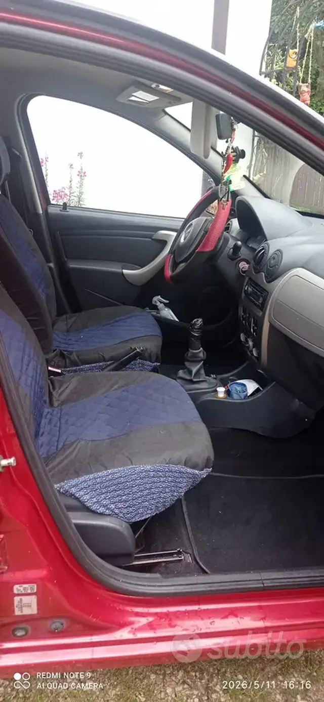 Dacia Sandero 1ª serie