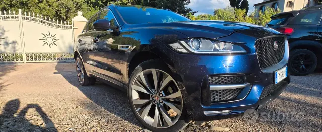 Jaguar F-Pace (X761)