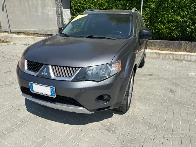 Mitsubishi Outlander 2ª(07-10)