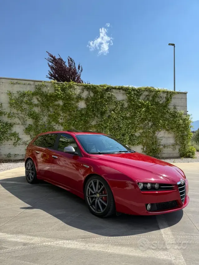 Alfa Romeo 159