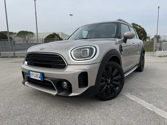 MINI Cooper D Countryman