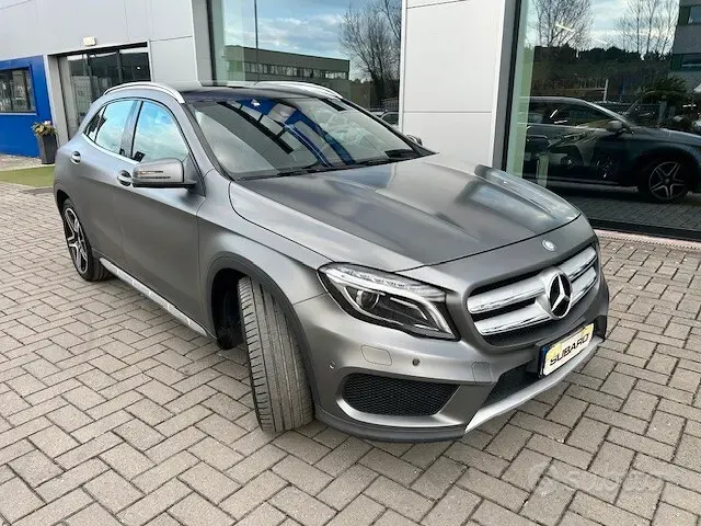 Mercedes-Benz GLA (X156)