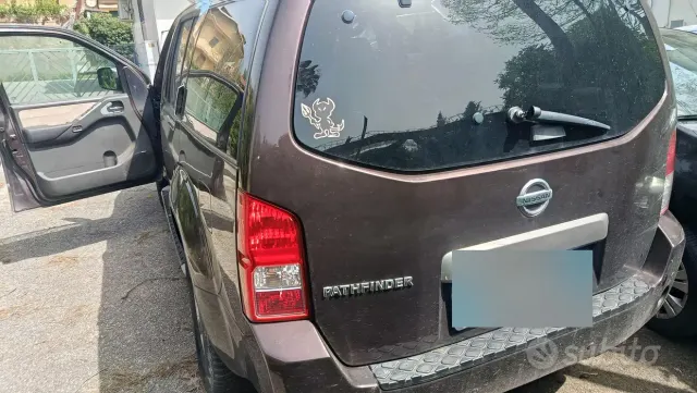 Nissan Pathfinder