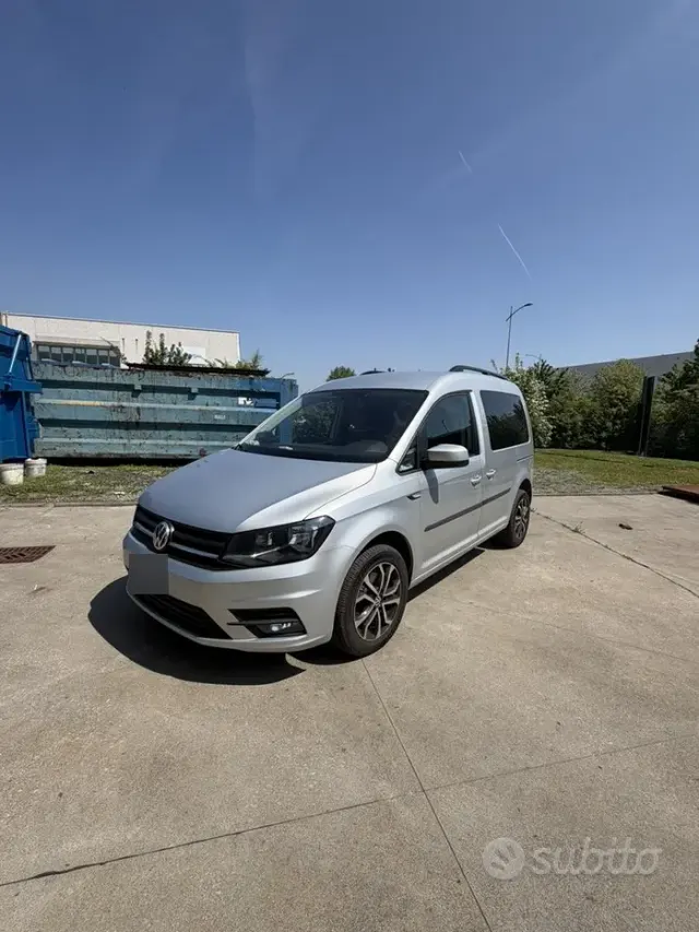 Volkswagen Caddy 4ª serie