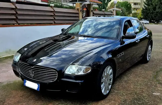 Maserati Quattroporte