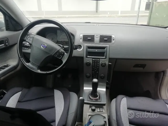 Volvo S40 (2003-2012)