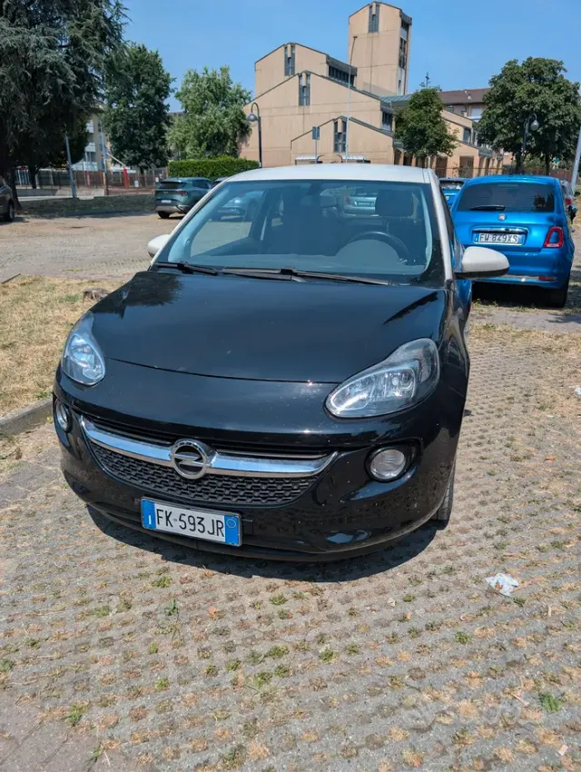 Opel Adam