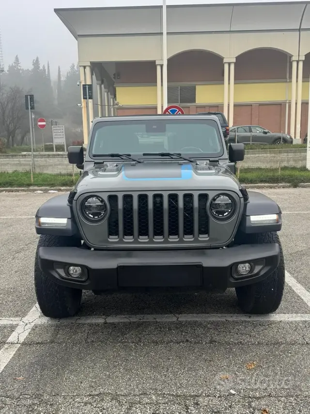 Jeep Wrangler 4ª serie