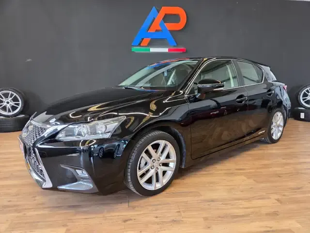 Lexus CT 200h