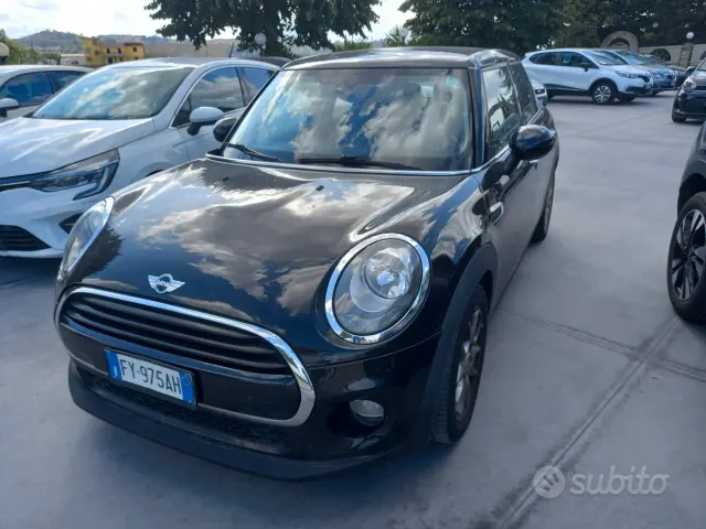 MINI Mini 4ª serie (F56)