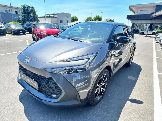 Toyota C-HR (2023-->)