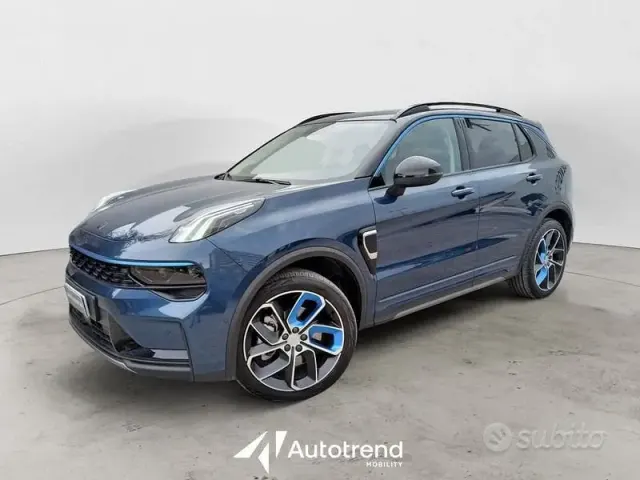 Lynk&Co 01