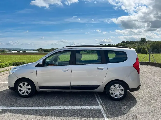 Dacia Lodgy