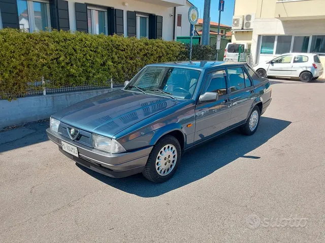 Alfa Romeo 75