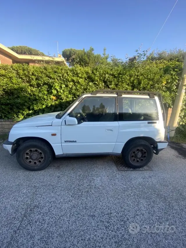 Suzuki e Vitara