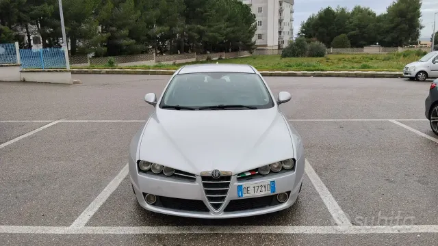 Alfa Romeo 159