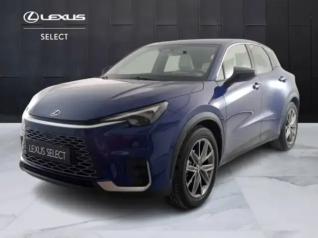 Lexus LBX