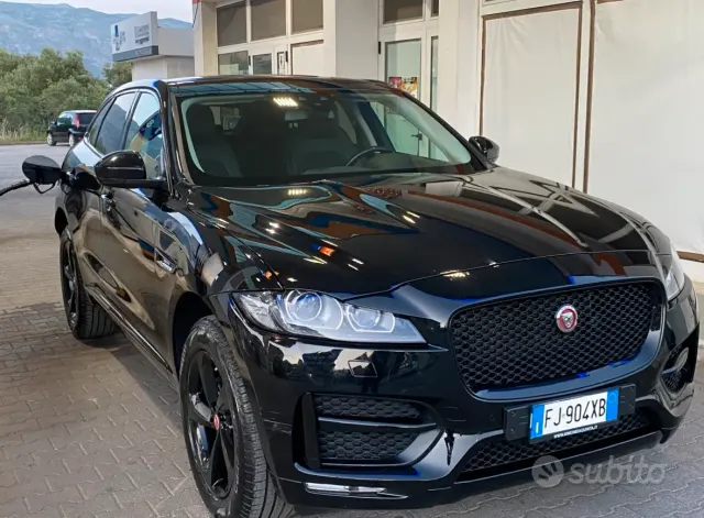Jaguar F-Pace (X761)