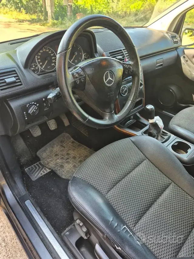 Mercedes-Benz Classe A (W/C169)