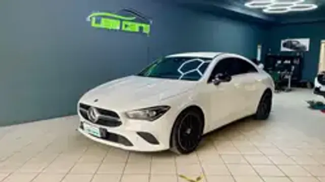 Mercedes-Benz CLA 180