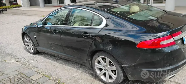 Jaguar XF 1ª serie (X250)
