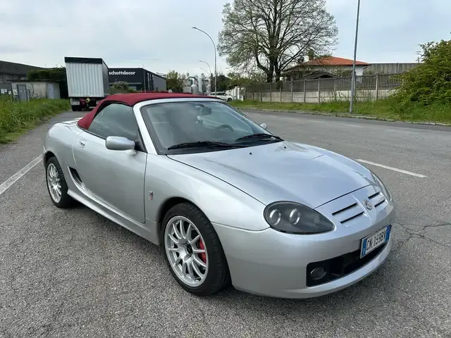 MG TF