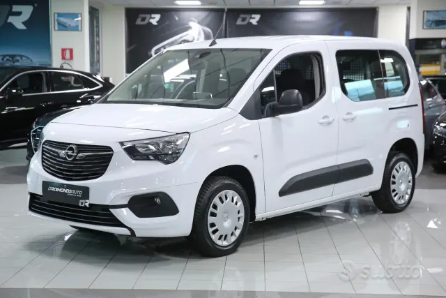 Opel Combo Tour