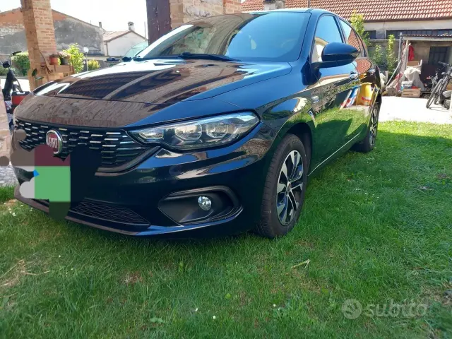 Fiat Tipo (2015-->)