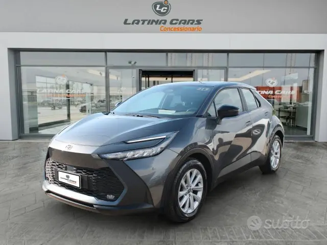 Toyota C-HR (2023-->)