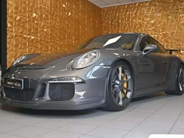 Porsche 991